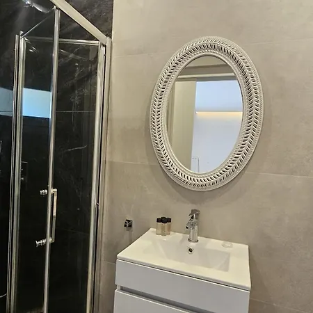 Executive Retreat Apartament *
